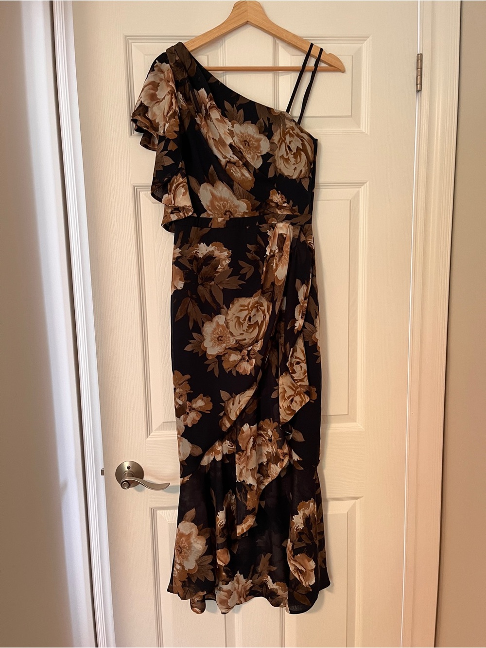 Asymmetric One-Shoulder Black Floral Midi Dress with Ruffle Hem